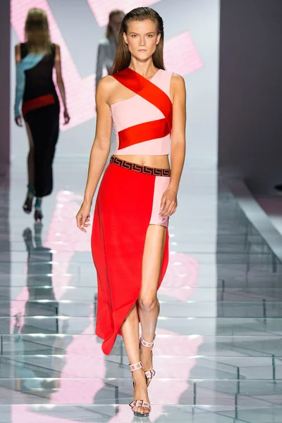 Look 35